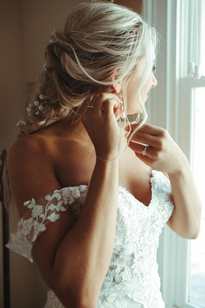 bride getting ready