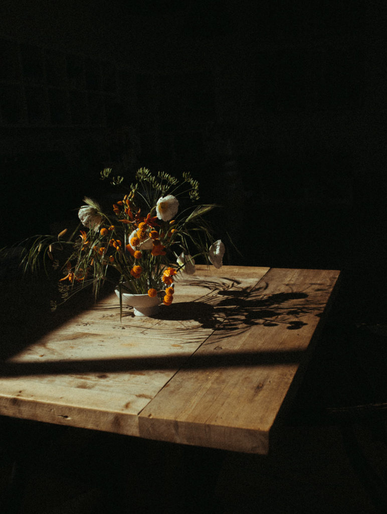 floral creative couples shoot at Cor Cellars in Lyle Washington