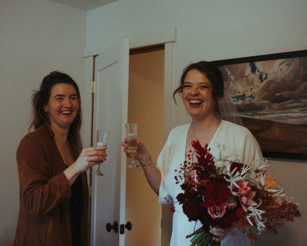 sisters cheers moments before the wedding